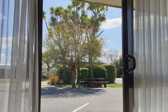 Comfortable motel room in Ashburton with modern furnishings