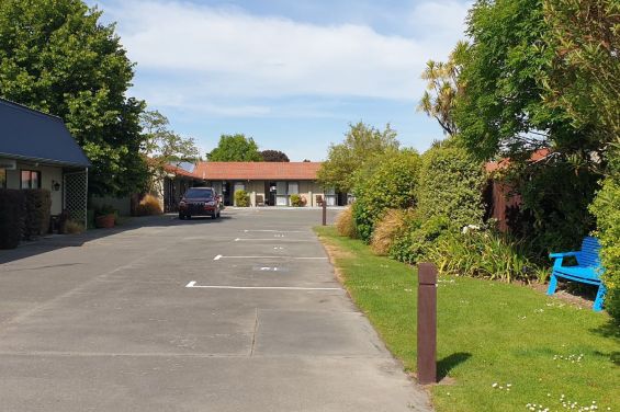 Spacious Ashburton accommodation with fully equipped kitchens